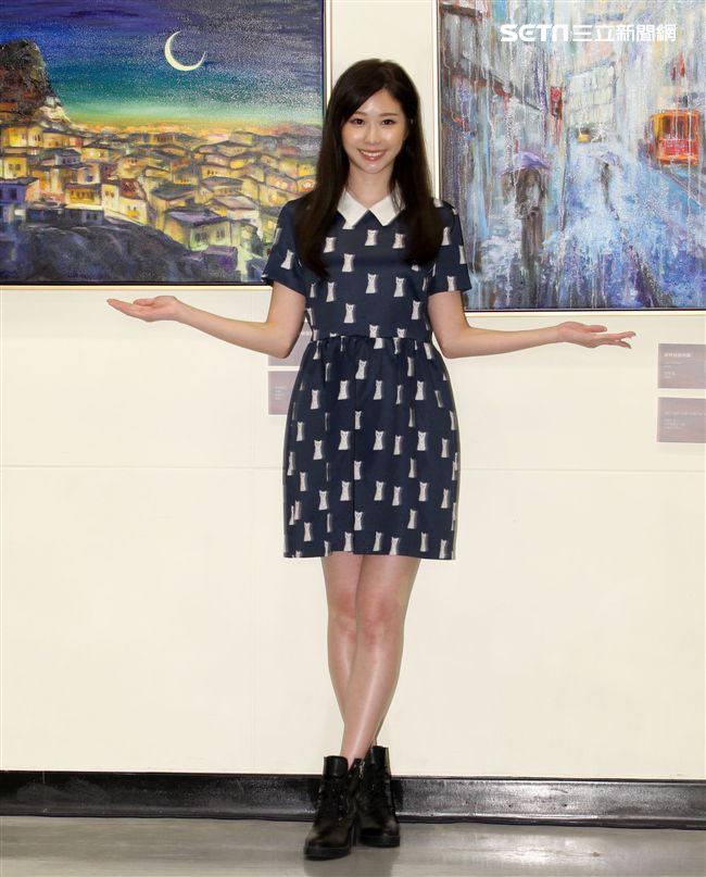 張景嵐「不可方物」創作聯展。（記者邱榮吉/攝影）