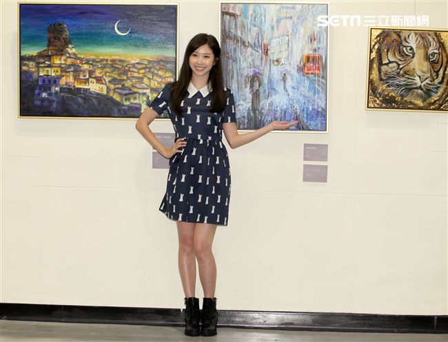 張景嵐「不可方物」創作聯展。（記者邱榮吉/攝影）