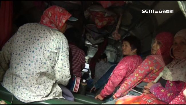 無視火燒車意外　貨車超載30人上山