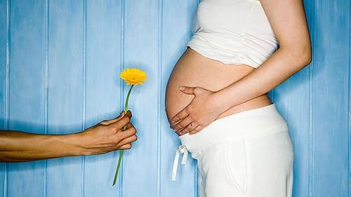 驚！懷胎6月沒在怕　澳女仍上網約砲