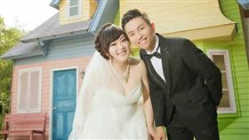 保七總隊第四大隊金門分隊警員徐育達認真尋找iPad失主，跨海娶得美嬌娘（圖／取自警光新聞雲）