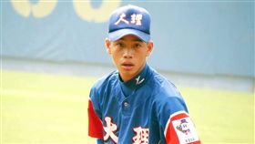 大里高中森威志 關懷盃（圖／森威志提供）