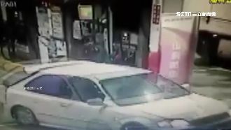 加霸王油！油蓋蓋上駕駛竟催油門落跑