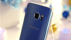 美人魚游文華東方總統套房　S7 edge冰湖藍限定亮相（圖／李鴻典攝）