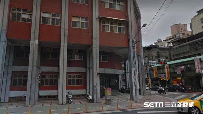 外遇警要離婚　妻反求償勝訴定讞