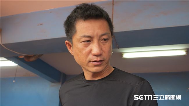 中信兄弟教練團地震　丘昌榮心情複雜