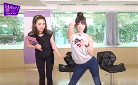 20161125挑戰性感！Melody化身時尚媽咪　圖／YahooTV提供