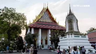 聘無照導遊被抓　付10萬泰銖才放人