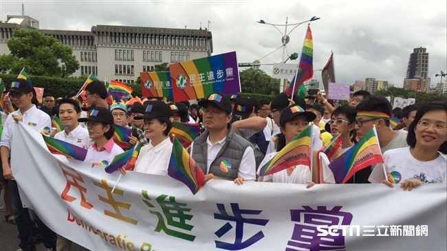 傾向同婚另立專法？　柯建銘表態