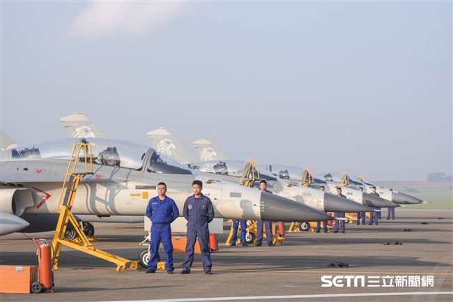 台中清泉崗空軍基地26日對外公開營區參觀　圖／記者林敬旻攝