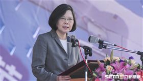 台中清泉崗空軍基地26日對外公開營區參觀，總統蔡英文蒞臨會場　圖／記者林敬旻攝