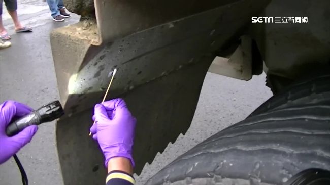 砂石車輾死婦還肇逃　後輪有血成鐵證