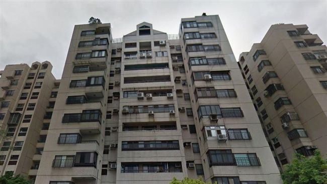 公寓外牆是大家的　住戶私裝冷氣判拆