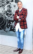 亞洲男神何潤東詮釋健美體態，親手打造男女舒壓會館當老闆，同時也在拍新戲。（記者邱榮吉/攝影）