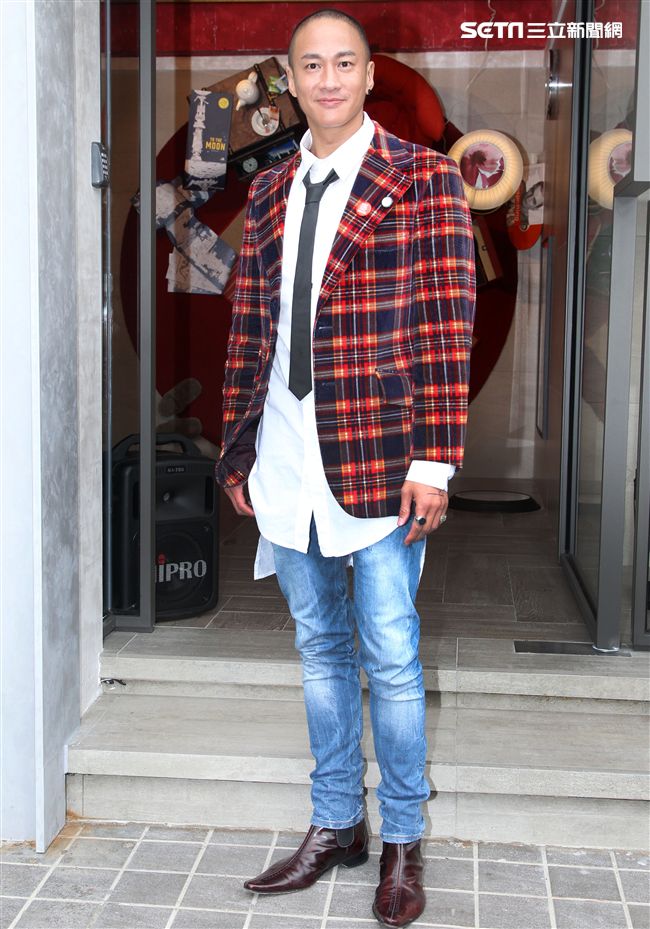 亞洲男神何潤東詮釋健美體態，親手打造男女舒壓會館當老闆，同時也在拍新戲。（記者邱榮吉/攝影）