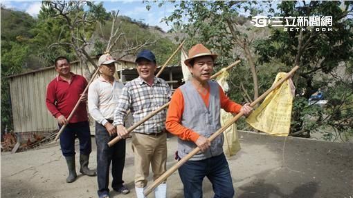 百萬級麻油雞　黃西田抓雞抓到月世界
