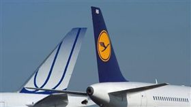 德國漢莎航空,機師,罷工,長短程班機,德國,德國機師工會,調薪 圖／翻攝自漢莎航空臉書