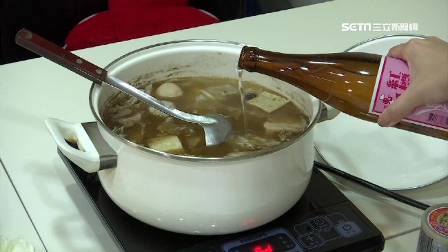 嘴破又大冒痘？冬天進補過頭了