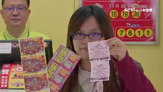 尾牙婚宴當禮物　彩券刮刮樂正流行