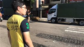 王浩宇(臉書 https://www.facebook.com/photo.php?fbid=10202534555483210&set=pb.1775451270.-2207520000.1480480138.&type=3&theater)