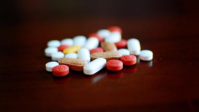 吃胃藥會導致骨骼疏鬆？專家這樣說～