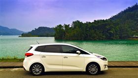 名家_AutoWeek汽車週刊
KIA Carens CRDi