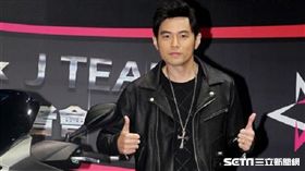 亞洲天王周杰倫跨界合作新創舉，率電競戰隊與本土機車結盟。（記者邱榮吉/攝影）
