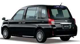 Next Japan Taxi 日本豐田　 Toyota Sienta 翻攝torque