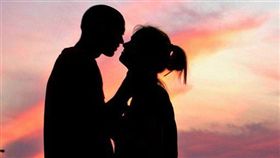 一名男網友表示，自己的女友其實是「同性戀」。（示意圖／攝影者Tammy McGary, Flickr CC License）