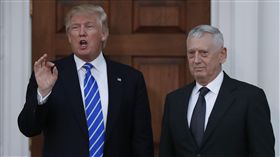 川普,Donald Trump,馬提斯,James Mattis （美聯社／達志影像）