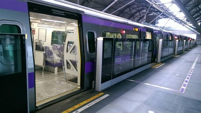 機場捷運近年運量大增，為因應民眾需求，桃園捷運公司即日起A22站發車班次早晚各加一班。（圖／資料照）