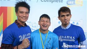 王勝偉、張志豪與腦麻選手曾志龍（圖／記者王怡翔攝）