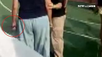 不讓學生拿水球表演　教職員竟拿出刀