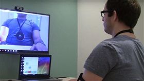 斯理工大學,醫學期刊,電極裝置,神經損傷,虛擬實境　圖／翻攝自YouTube