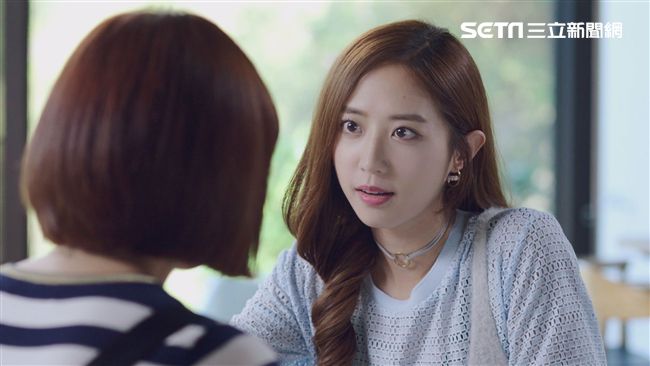 洪詩狠瞪劉奕兒　招數從《甘味》學