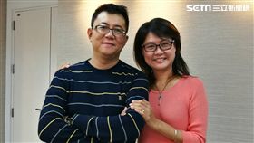 親子作家陳安儀老公蘇健宏，在今年健檢檢查出腦部長了顆腦血管瘤，幸好及時治療撿回一命。（圖／楊晴雯攝）