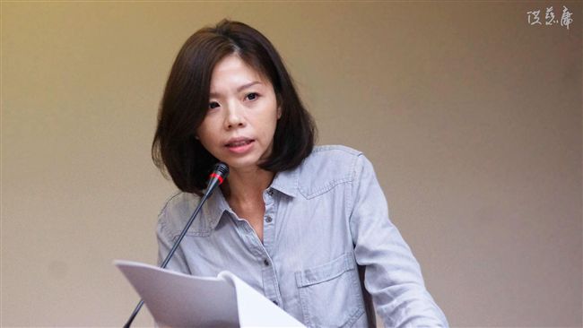 2倍紫爆才降載？洪慈庸批環保署消極