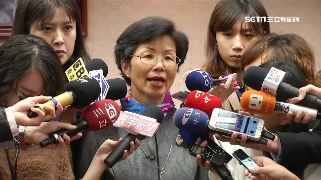張向忠跳機　張小月：兩岸無政治庇護