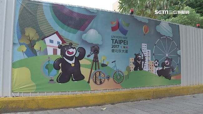 拉攏中國？世大運海報滿滿上海景點