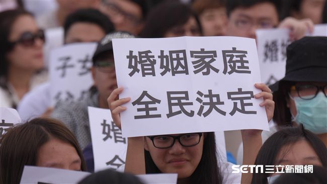 兩大公投風暴可能來臨！同婚是大挑戰
