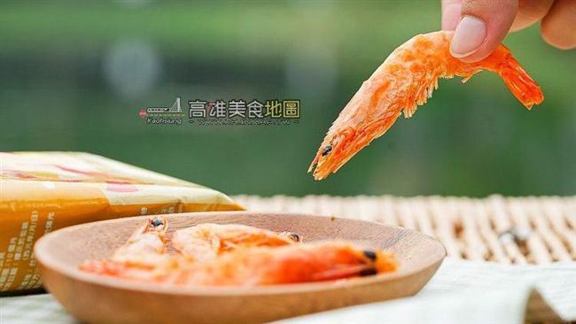 真空低溫慢炸　大尾蝦酥熱銷全台