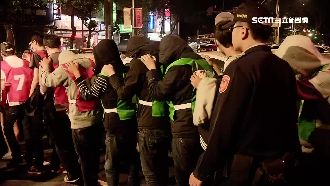 30少年帶刀談判　未見仇家半路栽了