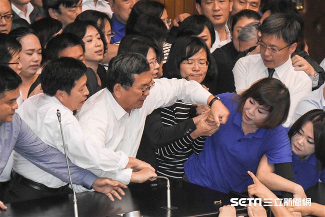 潘朵拉寶盒開啟，台灣社會將永無寧日