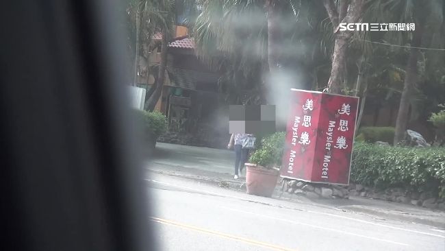 應召站組LINE聯盟　驚見金髮正妹