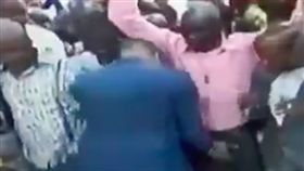 迦納,神之手,大雕　圖／翻攝自太陽報