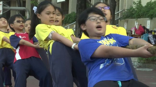 不捨同學癌症逝世　全班苦練拔河圓夢
