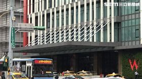 W飯店郭女死亡案，關係人朱男及江男陸續到案說明案情（楊忠翰攝）