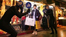 化身觀察家　吳克群發新輯唱荒謬日常 圖/華納音樂提供