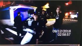 酒測,酒駕,FB,員警,壓制　圖／翻攝自臉書