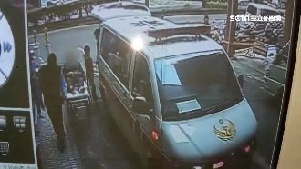 假問路真搶劫　強盜持刀砍傷老婦人